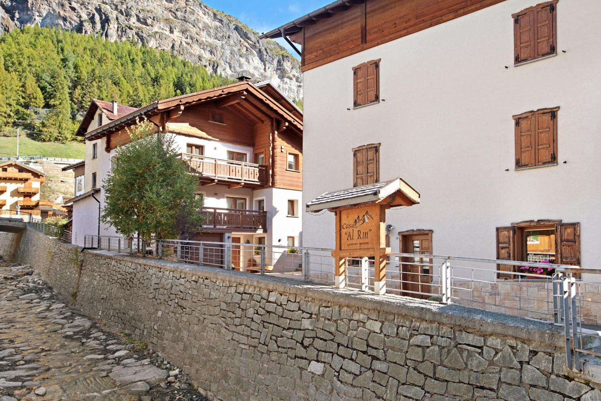 Casa Al Rin Ski Bike And Wellness Isolaccia Exterior foto